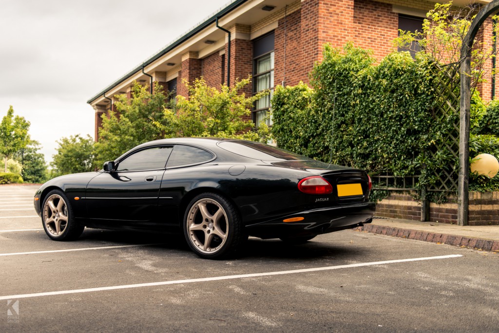 Jaguar XKR in Black