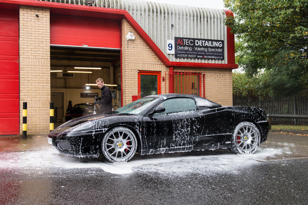 ferrari-360-spider-foam-altec-detailing