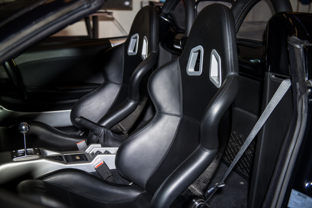 ferrari-360-spider-interior-detail