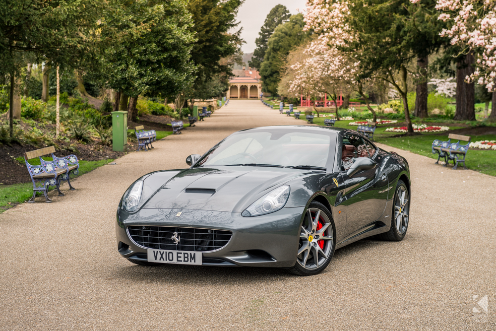 ferrari-california-park