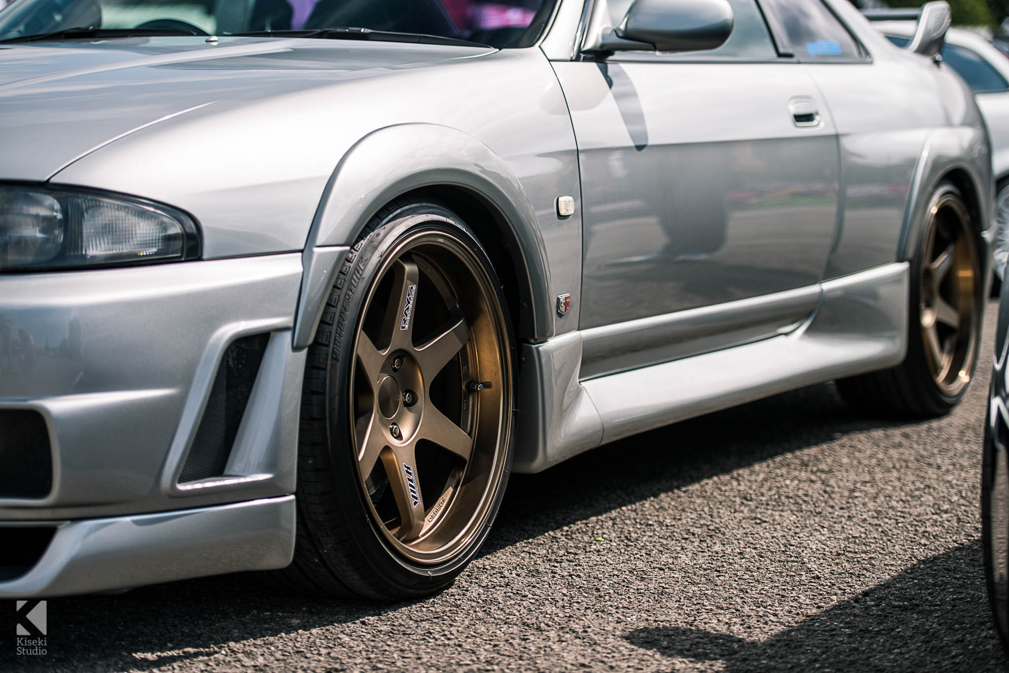 Nissan Skyline GTR R33 Rays TE37 Bronze