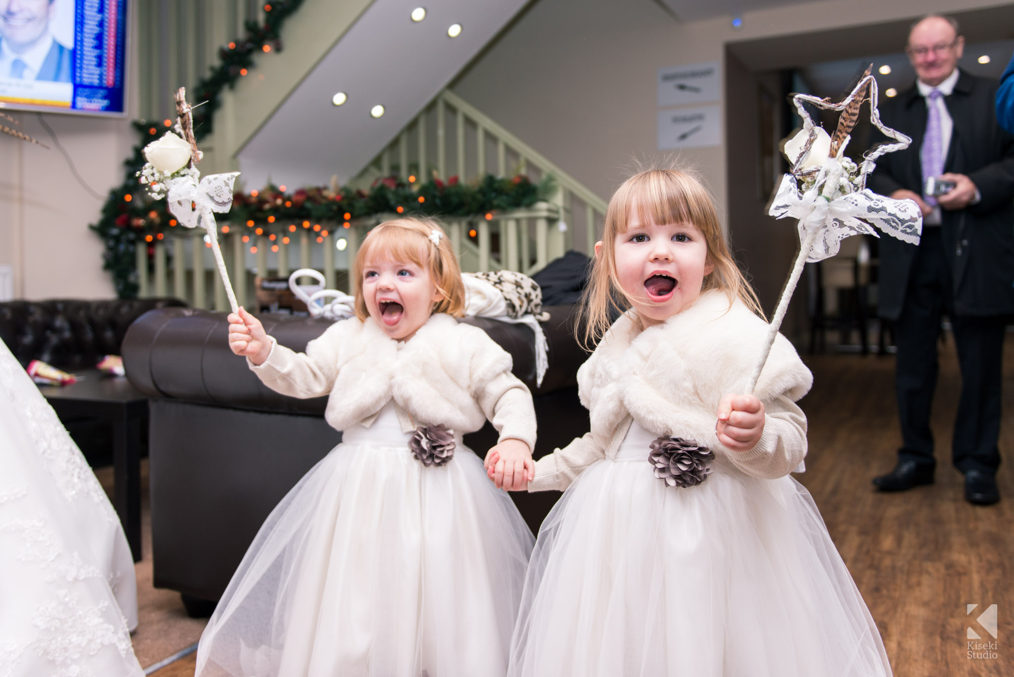 Kids dressed as fairies for the wedding