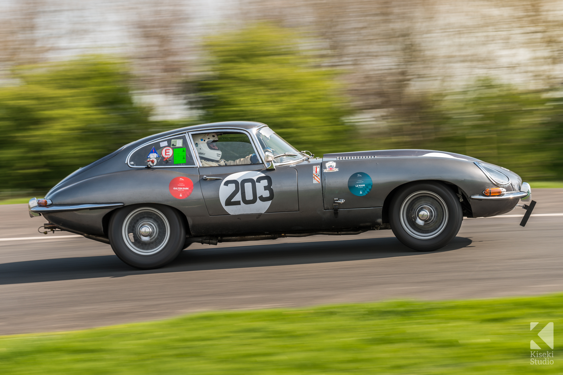 harewood-speed-hillclimb-april-2017-jaguar-e-type-cornering-final-grey