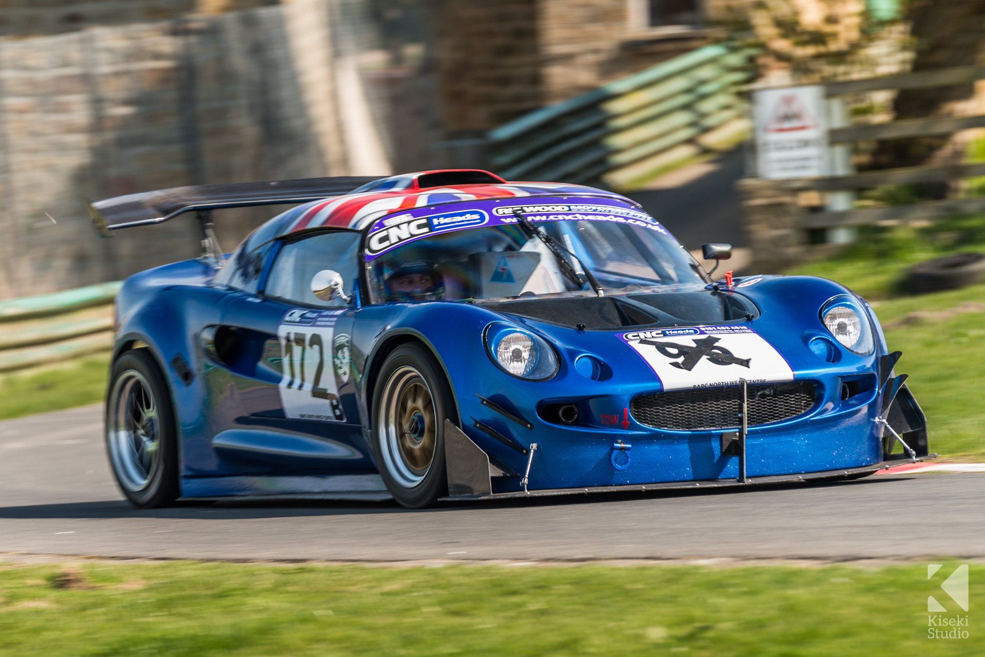 harewood-speed-hillclimb-april-2017-lotus-exige-mk1-cornering-farmhouse-bend-blue