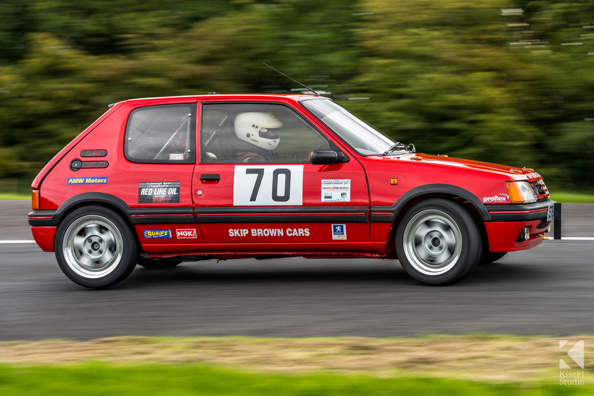 harewood-speed-hillclimb-peugeot-205-gti-final-corner-fast-motion