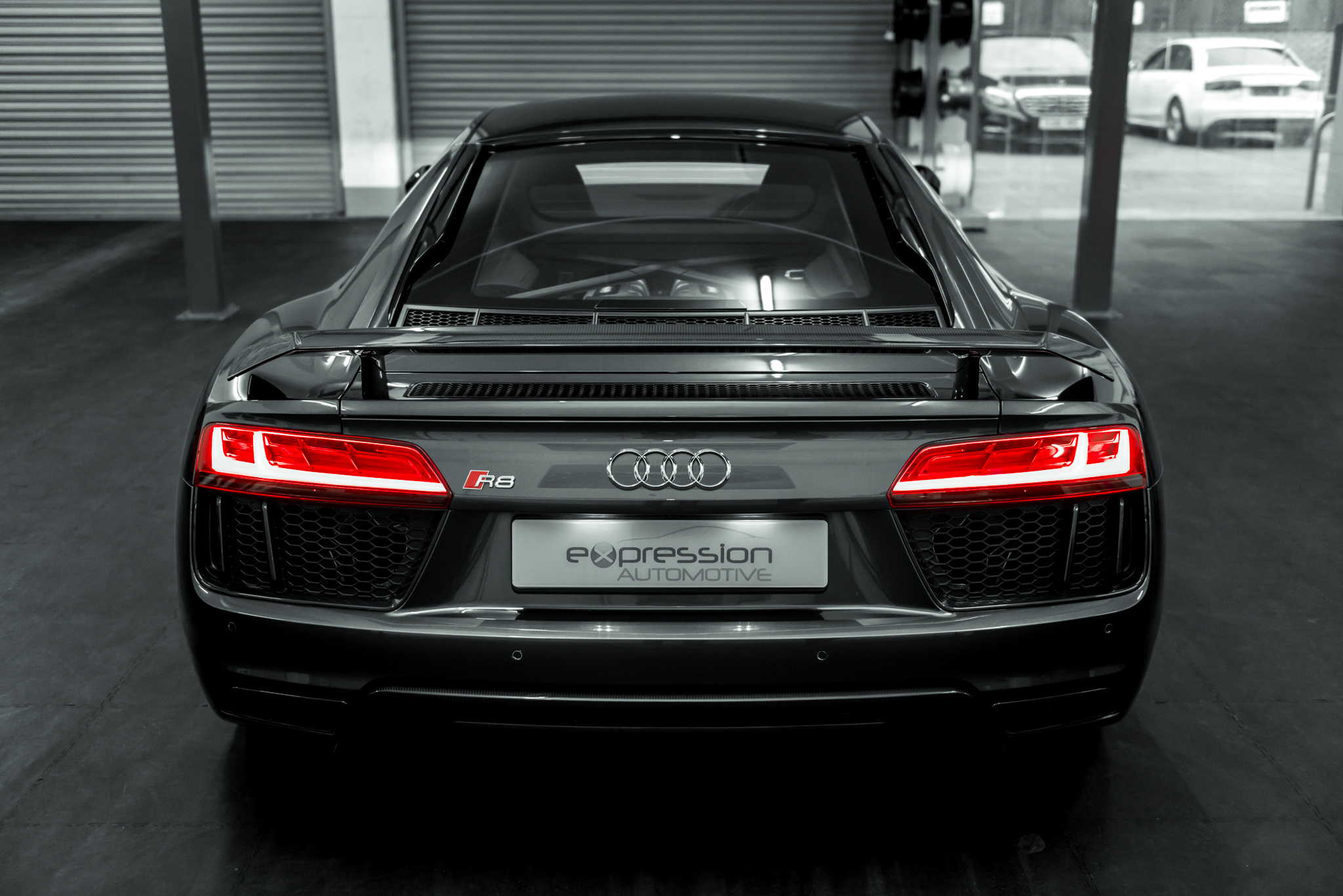 audi-r8-plus-v10-paint-protection-film-expression-automotive-rear-end