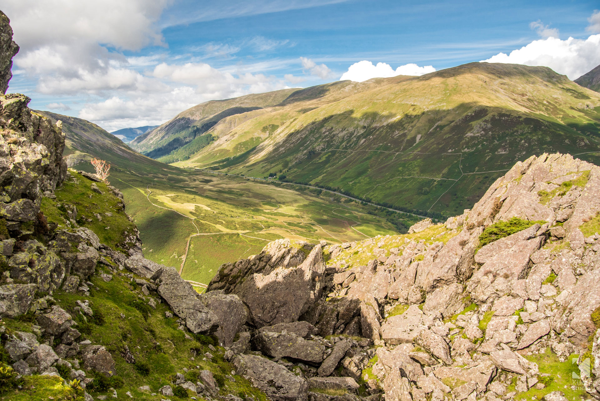 grasmere-lake-district-lion-and-lamb-walking-rambling-rocks-mountains