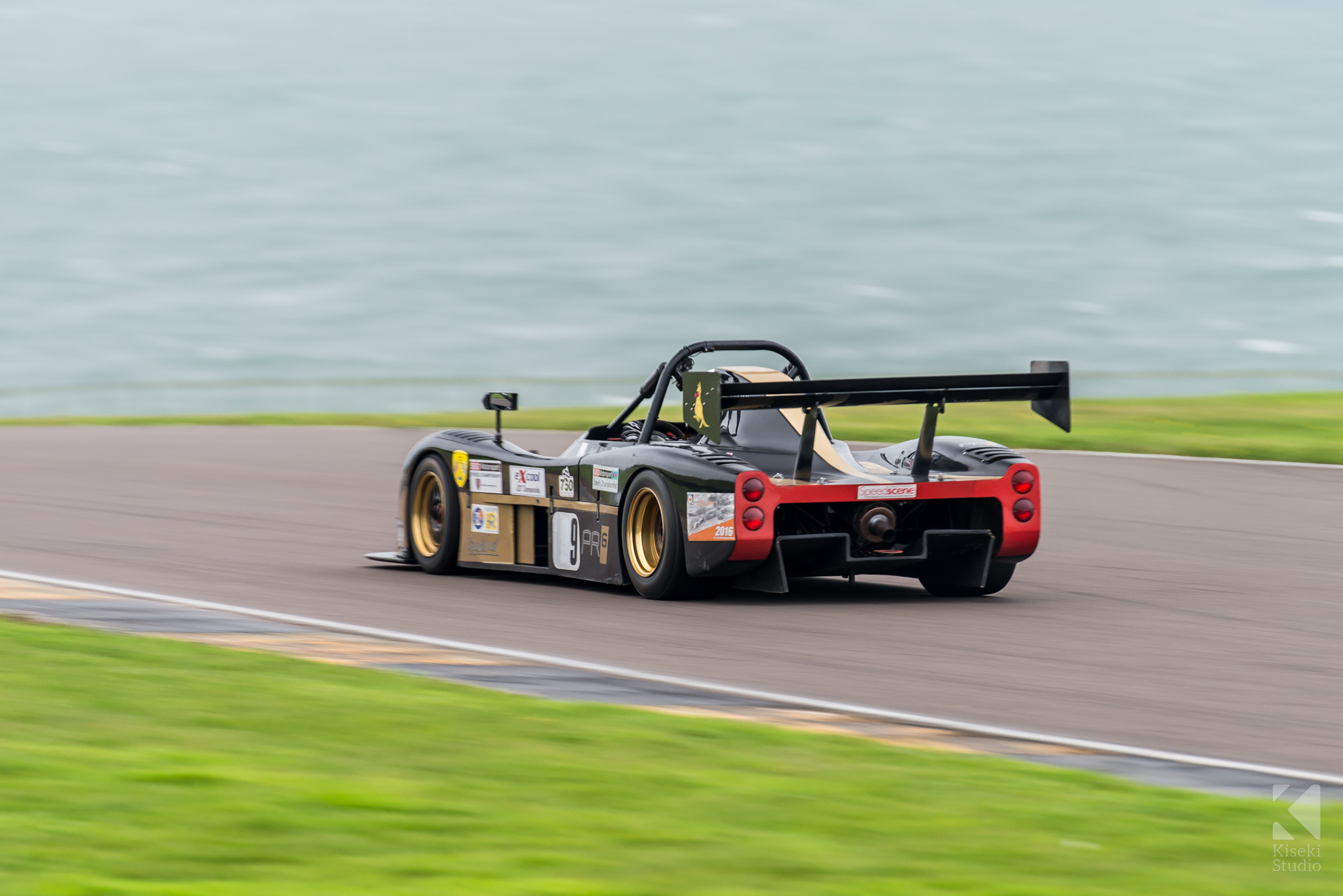 anglesey-sprint-october-radical-kit-car-side-panning-speed-fast-sea-view-wales-hillclimb.jpg