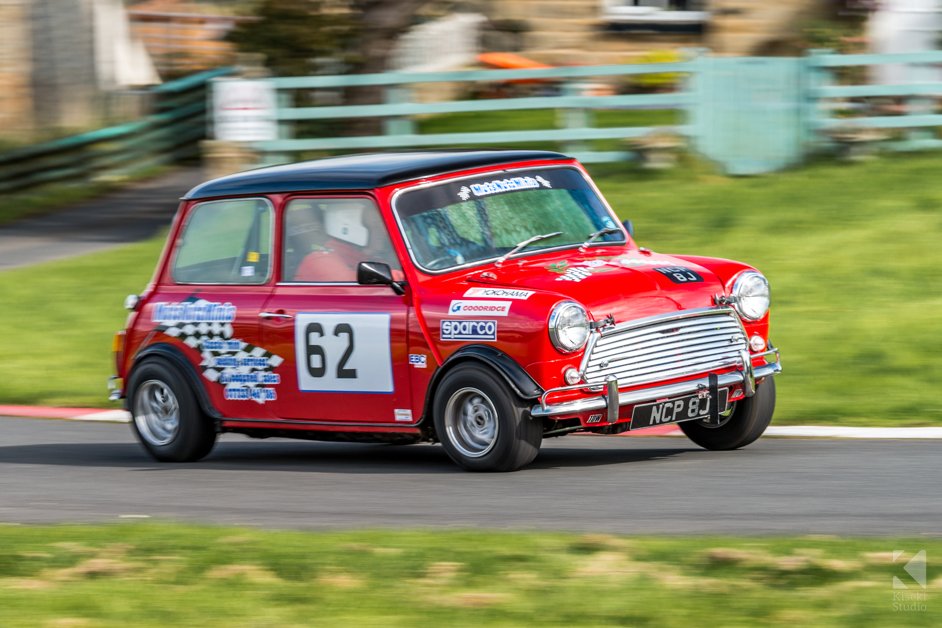 harewood-speed-hillclimb-red-mini-cooper-racing-panning-speed-photography