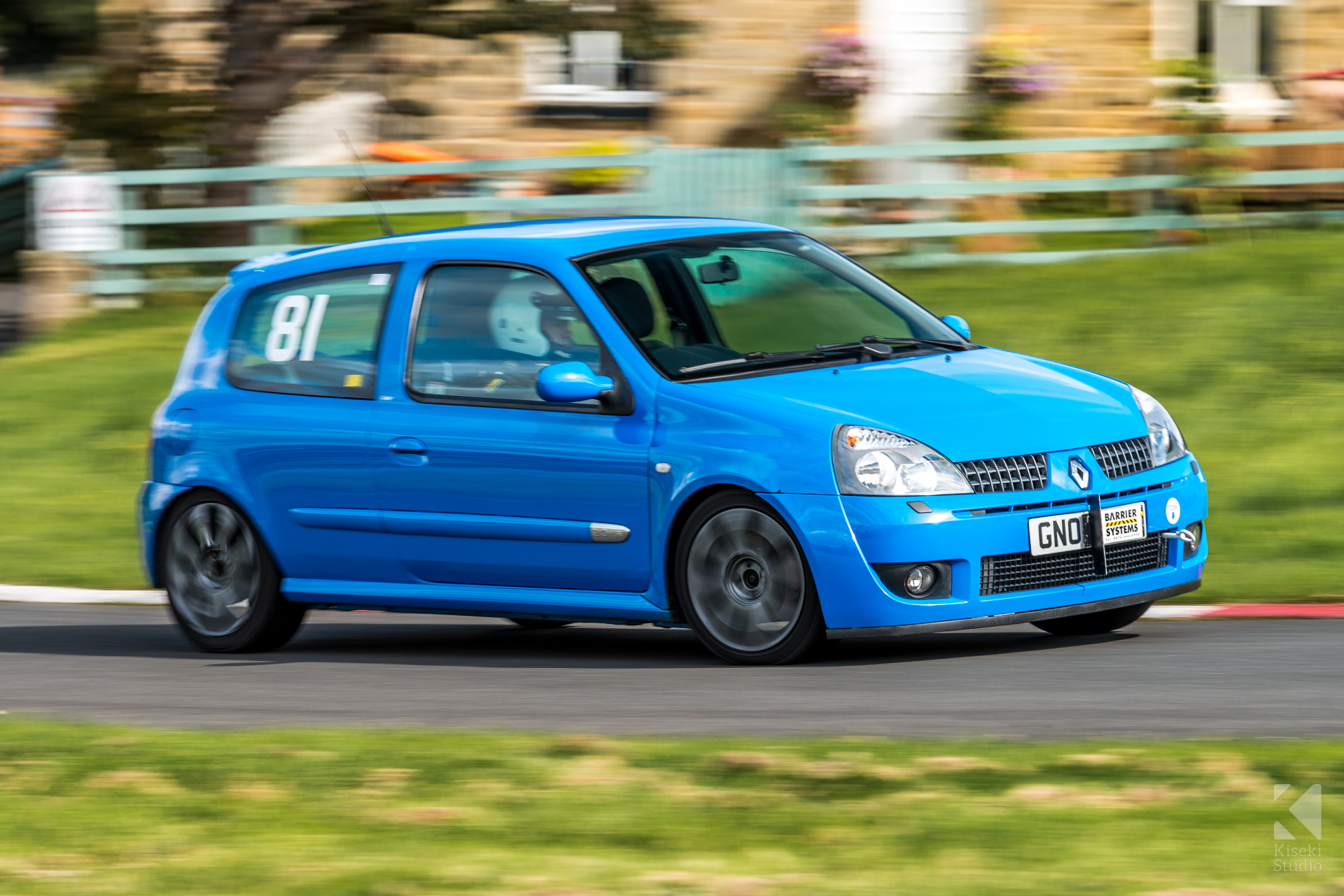 harewood-speed-hillclimb-renault-clio-sport-182-racing-panning-speed-photography