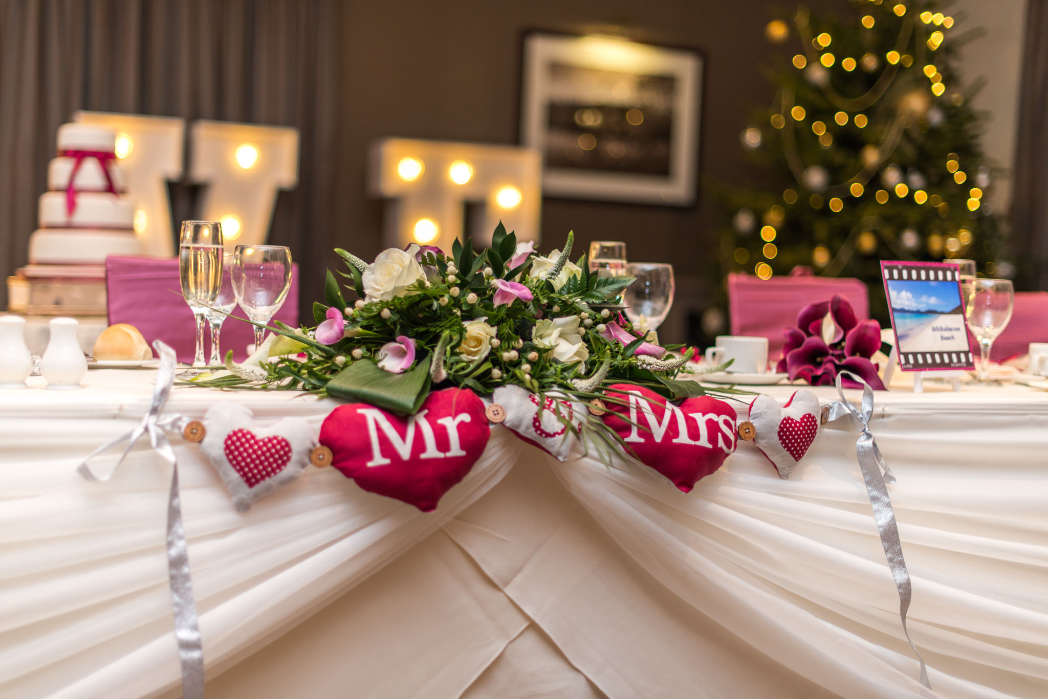 reception-venue-pretty-guests-flowers-love-christmas-wedding-photography-coniston-hall-kiseki-studio