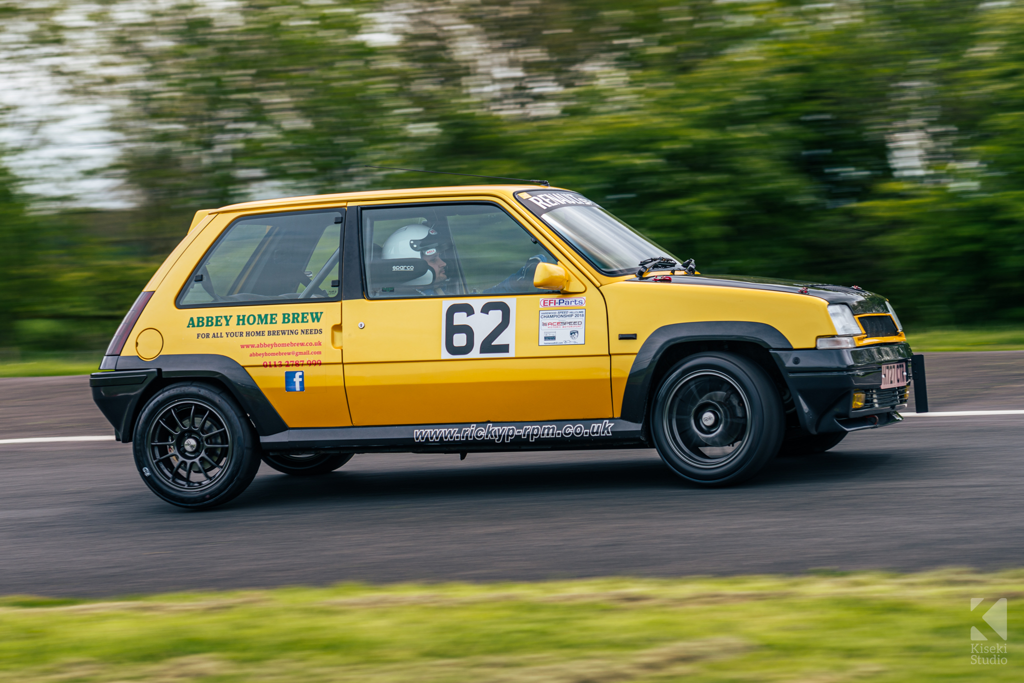 harewood-speed-hillclimb-renault-5-gt-turbo-classic-fast-cornering